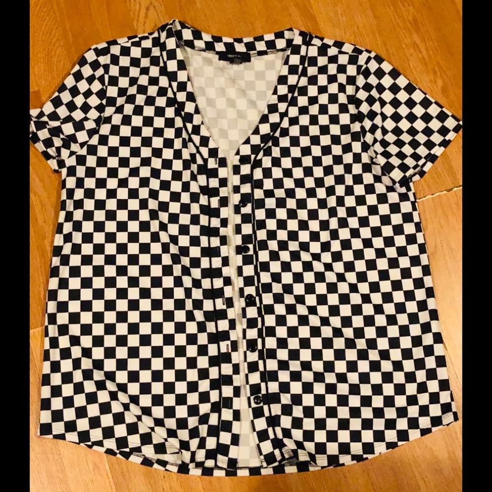 Plus Size women’s checkered shirt